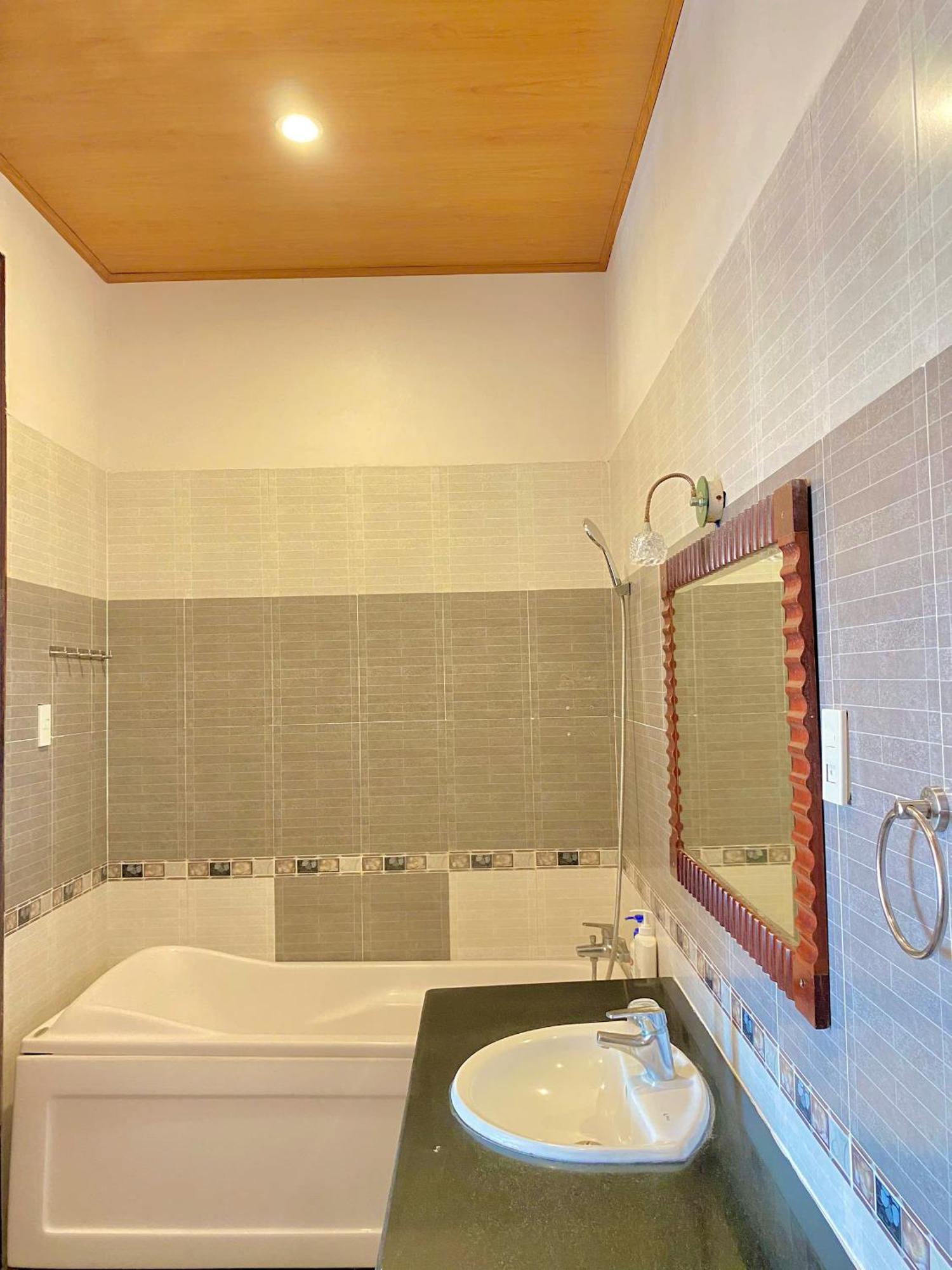 Phuc Hung 2 Hotel Rach Gia Exterior photo