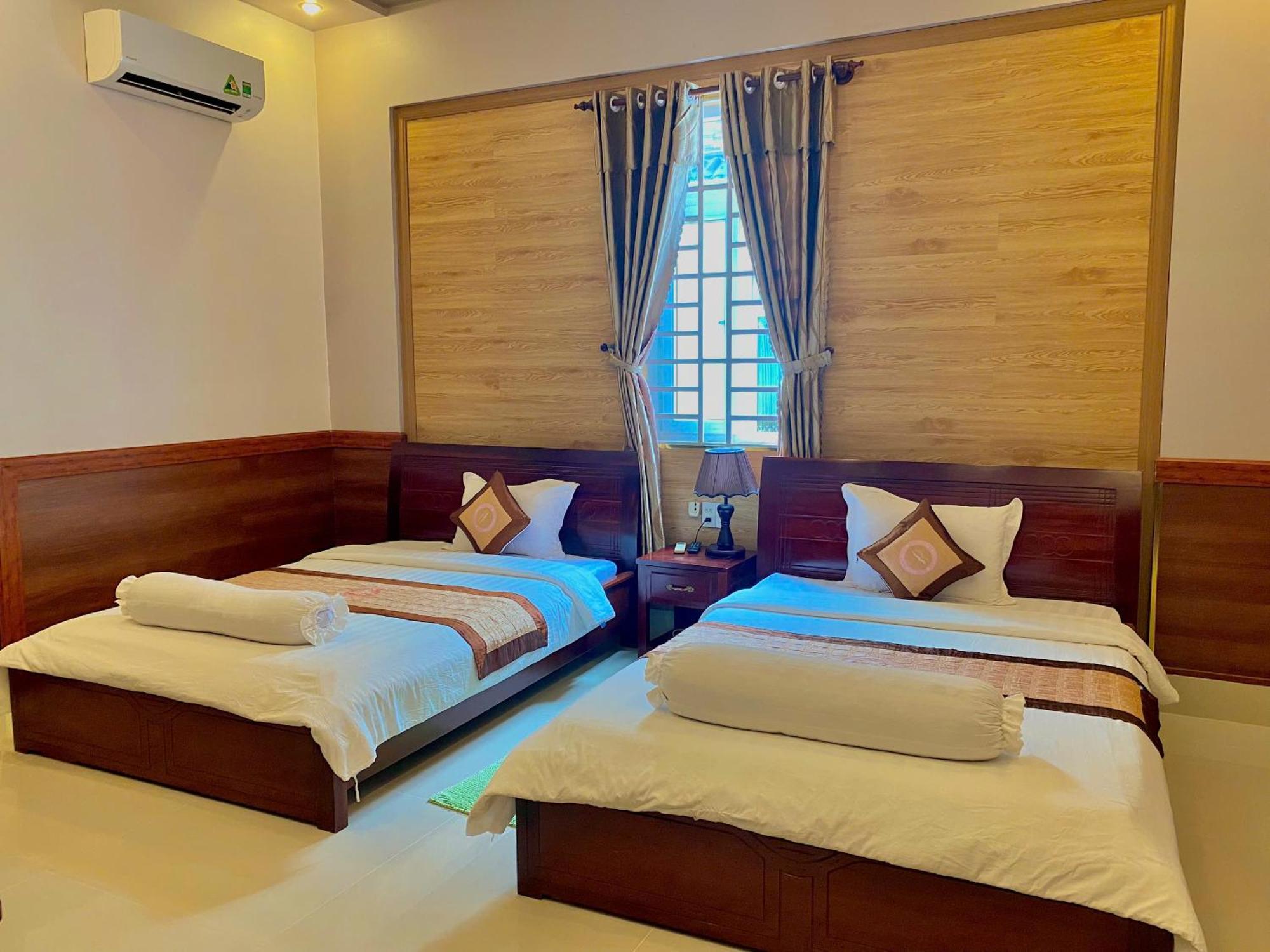 Phuc Hung 2 Hotel Rach Gia Exterior photo