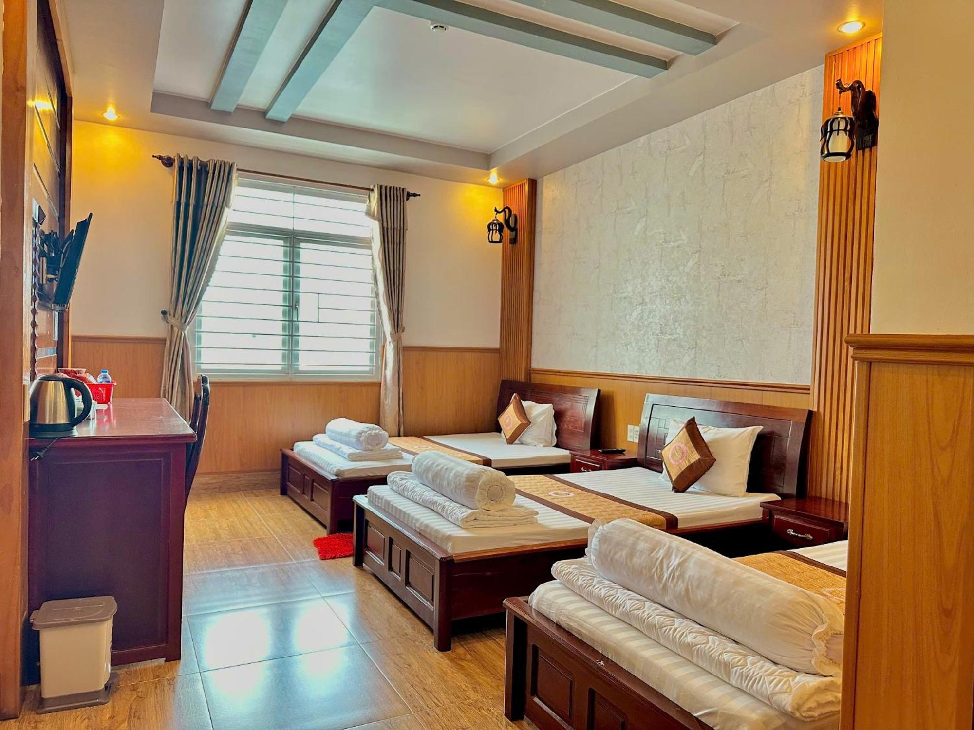 Phuc Hung 2 Hotel Rach Gia Exterior photo
